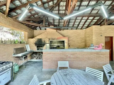 Casa de Condomínio com 5 Quartos para alugar, 900m² no Vila Santo Antônio, Cotia