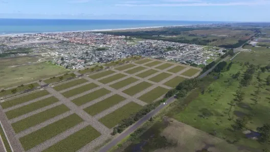Lote/Terreno à venda, 300m² no , Capão da Canoa