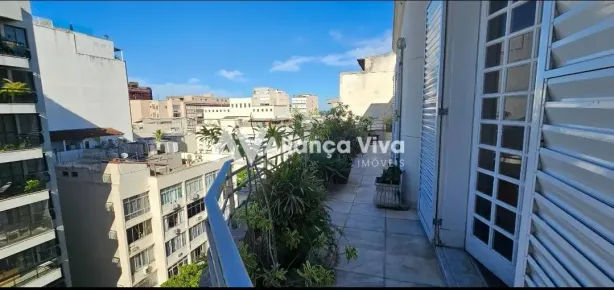 Cobertura com 5 Quartos para alugar, 210m² no Copacabana, Rio de Janeiro