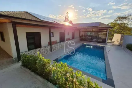 Casa com 3 Quartos à venda, 198m² no Jardim Estância Brasil, Atibaia