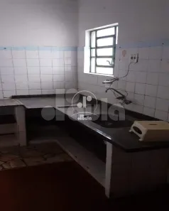 Sala Comercial à venda, 100m² no Vila Gilda, Santo André