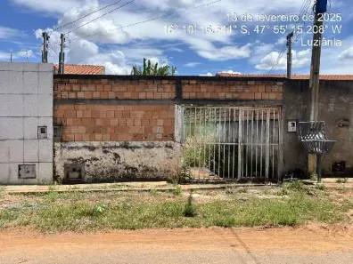 Casa com 2 Quartos à venda, 180m² no Cidade Osfaya, Luziânia