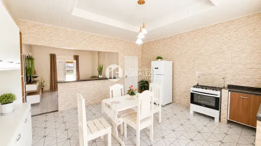 Casa com 2 Quartos à venda, 152m² no Montanhês, Rio Branco