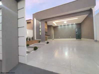 Casa com 3 Quartos à venda, 200m² no Moinho dos Ventos, Goiânia