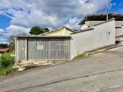 Casa com 2 Quartos à venda, 135m² no São Pedro, Juiz de Fora