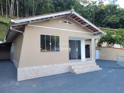 Casa com 3 Quartos à venda, 140m² no Jardim Maluche, Brusque