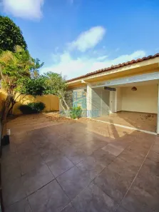Casa com 3 Quartos à venda, 180m² no Lagoa Nova, Natal