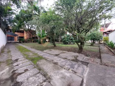 Casa com 3 Quartos à venda, 560m² no Costazul, Rio das Ostras
