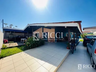 Casa com 7 Quartos à venda, 300m² no Jardim Virgínia, Guarujá