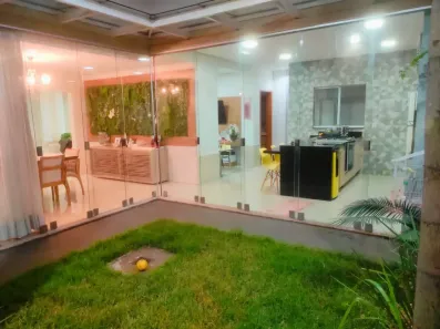 Sobrado com 3 Quartos à venda, 165m² no Setor Castelo Branco, Goiânia