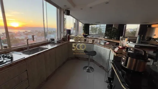 Cobertura com 4 Quartos à venda, 234m² no Abraão, Florianópolis