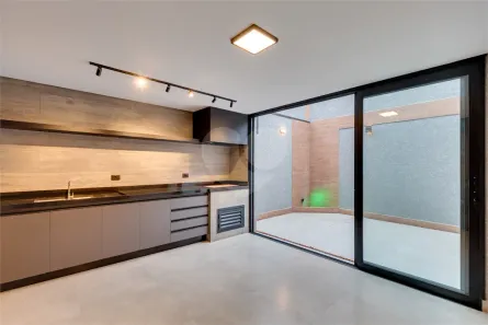 Sobrado com 3 Quartos à venda, 188m² no Brooklin Paulista, São Paulo