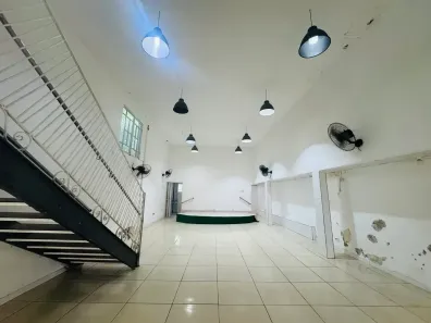 Ponto Comercial para alugar, 210m² no Bultrins, Olinda