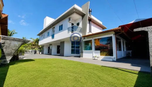 Casa com 2 Quartos para alugar, 100m² no Campeche, Florianópolis