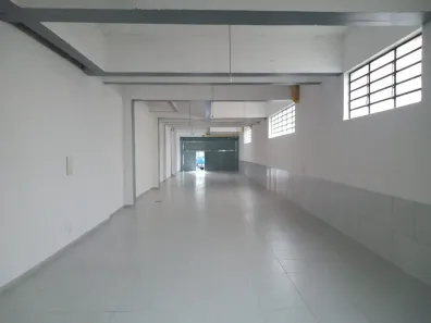 Ponto Comercial para alugar, 180m² no Azenha, Porto Alegre