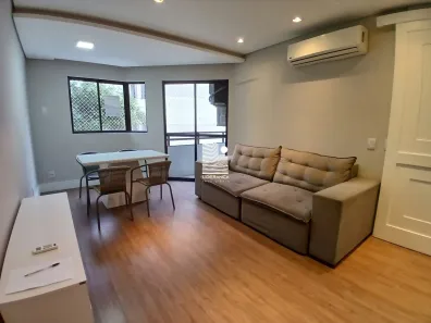 Apartamento com 3 Quartos para alugar, 119m² no Centro, Florianópolis