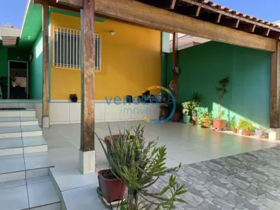 Casa com 3 Quartos à venda, 81m² no Califórnia, Londrina