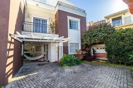 Casa de Condomínio com 4 Quartos à venda, 212m² no Atuba, Curitiba