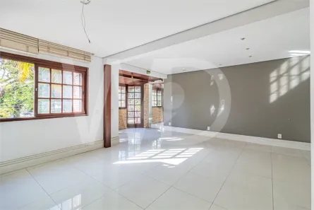 Casa com 4 Quartos à venda, 330m² no Petrópolis, Porto Alegre