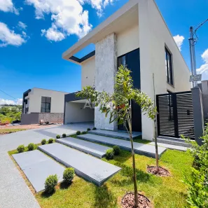 Casa de Condomínio com 4 Quartos à venda, 232m² no Jardins Barcelona, Senador Canedo