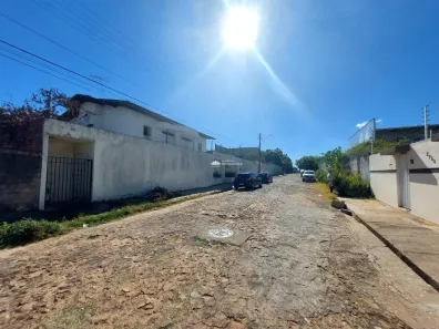 com 5 Quartos à venda, 615m² no Santa Isabel, Teresina