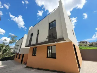 Sobrado com 3 Quartos à venda, 123m² no Cachoeira, Curitiba