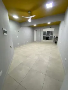 Sala Comercial para alugar, 30m² no Macuco, Santos