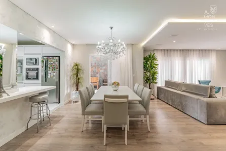 Casa de Condomínio com 3 Quartos à venda, 280m² no Uberaba, Curitiba