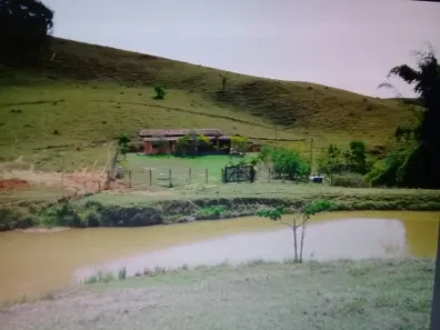 Fazenda/Sítio com 2 Quartos à venda, 10000m² no Centro, Taubaté