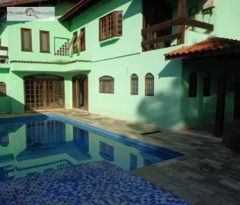 Sobrado com 4 Quartos à venda, 295m² no Gramado, Cotia