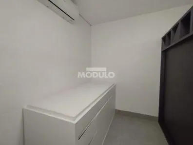 Sala Comercial para alugar, 15m² no Osvaldo Rezende, Uberlândia