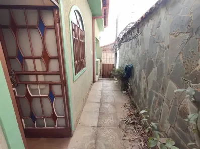 Casa com 4 Quartos à venda, 132m² no Carlos Prates, Belo Horizonte