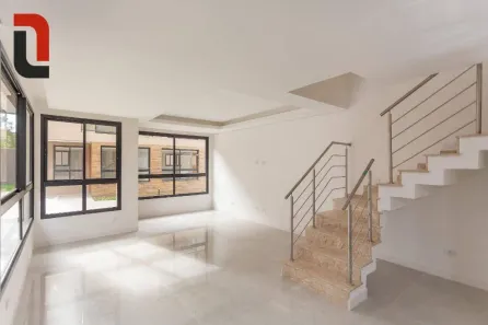 Casa de Condomínio com 3 Quartos à venda, 164m² no Tingui, Curitiba