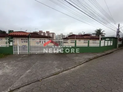 Casa de Condomínio com 2 Quartos à venda, 50m² no Martim de Sá, Caraguatatuba