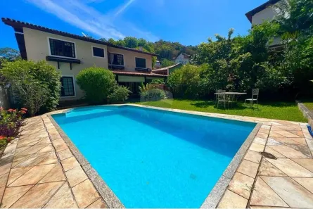Casa com 4 Quartos à venda, 462m² no Badu, Niterói