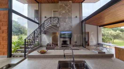 Casa de Condomínio com 4 Quartos à venda, 194m² no , Terezópolis de Goiás