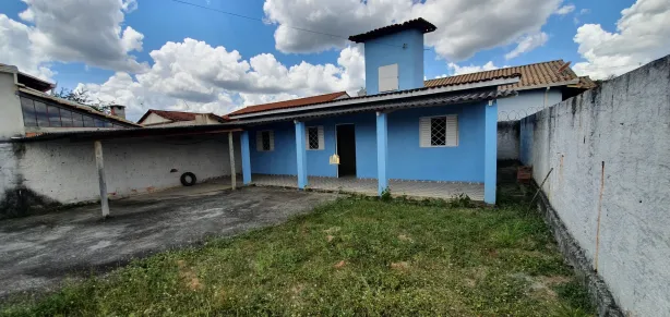Casa com 2 Quartos para alugar, 180m² no Novas Esmeraldas, Esmeraldas