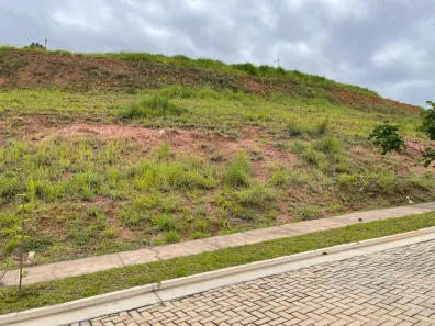 Lote/Terreno à venda, 301m² no Vina Del Mar, Juiz de Fora