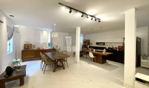Casa com 3 Quartos à venda, 153m² no Lourdes, Belo Horizonte