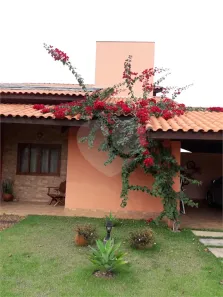 Casa de Condomínio com 3 Quartos à venda, 270m² no Centro, Araçoiaba da Serra