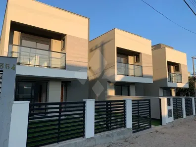 Sobrado com 3 Quartos à venda, 113m² no Ferraz, Garopaba