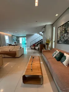 Sobrado com 4 Quartos para alugar, 406m² no Flores, Manaus