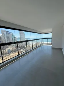 Apartamento com 4 Quartos à venda, 207m² no Meia Praia, Itapema