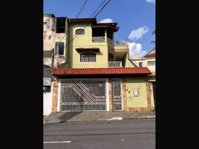 Casa com 3 Quartos à venda, 250m² no Vila Galvão, Guarulhos
