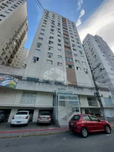Apartamento com 2 Quartos para alugar, 55m² no Campinas, São José
