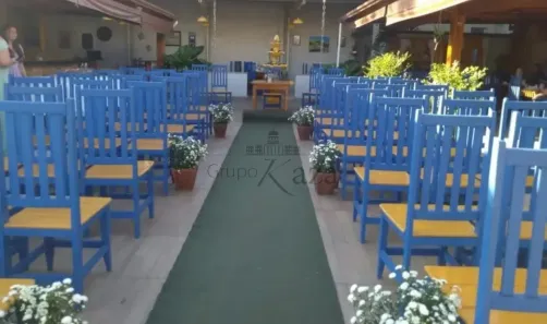 Imóvel Comercial com 2 Quartos para alugar, 375m² no Jardim Pereira do Amparo, Jacareí