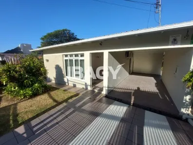 Casa com 3 Quartos para alugar, 161m² no Trindade, Florianópolis