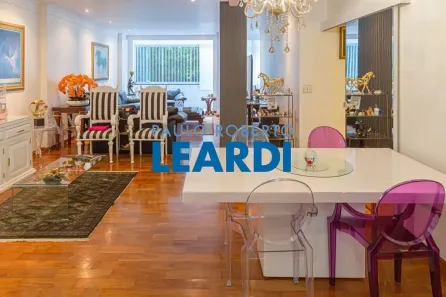 Apartamento com 3 Quartos à venda, 190m² no Bela Vista, São Paulo