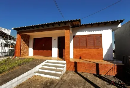 Casa com 5 Quartos à venda, 217m² no Vila Nova, Porto Alegre