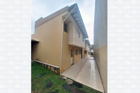 Sobrado com 2 Quartos à venda, 58m² no Jardim Marina, Itapevi